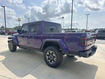 2026 Jeep Gladiator GLADIATOR SAHARA 4X4