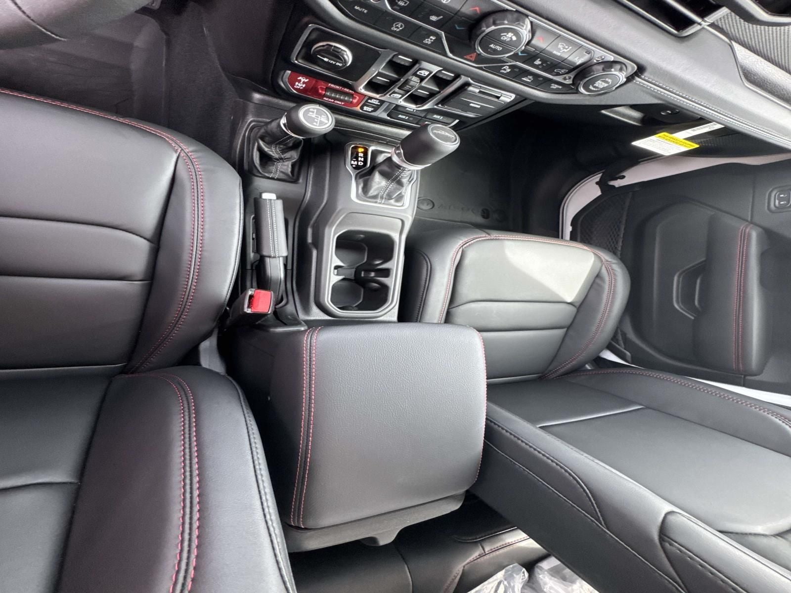 2026 Jeep Gladiator GLADIATOR RUBICON X 4X4