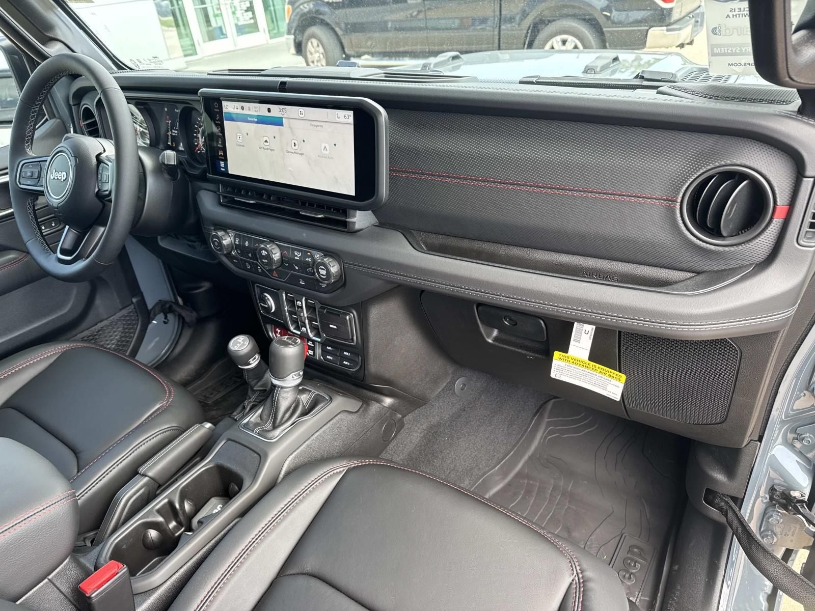 2026 Jeep Gladiator GLADIATOR SHADOW OPS 4X4