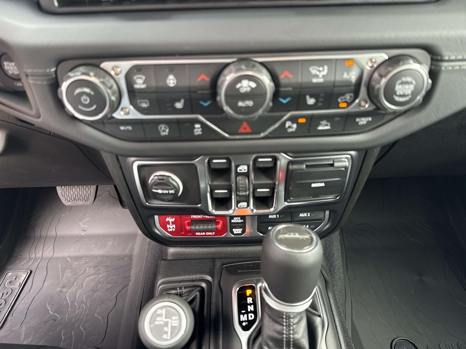 2026 Jeep Gladiator GLADIATOR RUBICON X 4X4