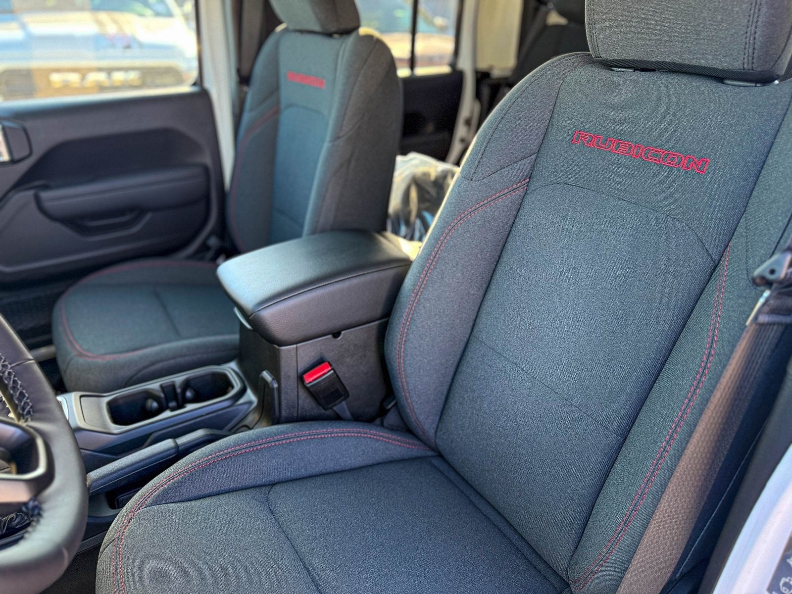 2025 Jeep Gladiator GLADIATOR RUBICON 4X4