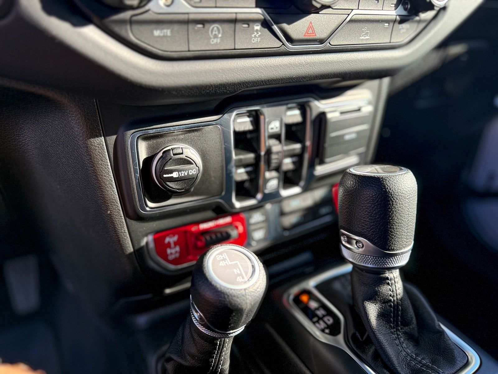 2025 Jeep Gladiator GLADIATOR RUBICON 4X4