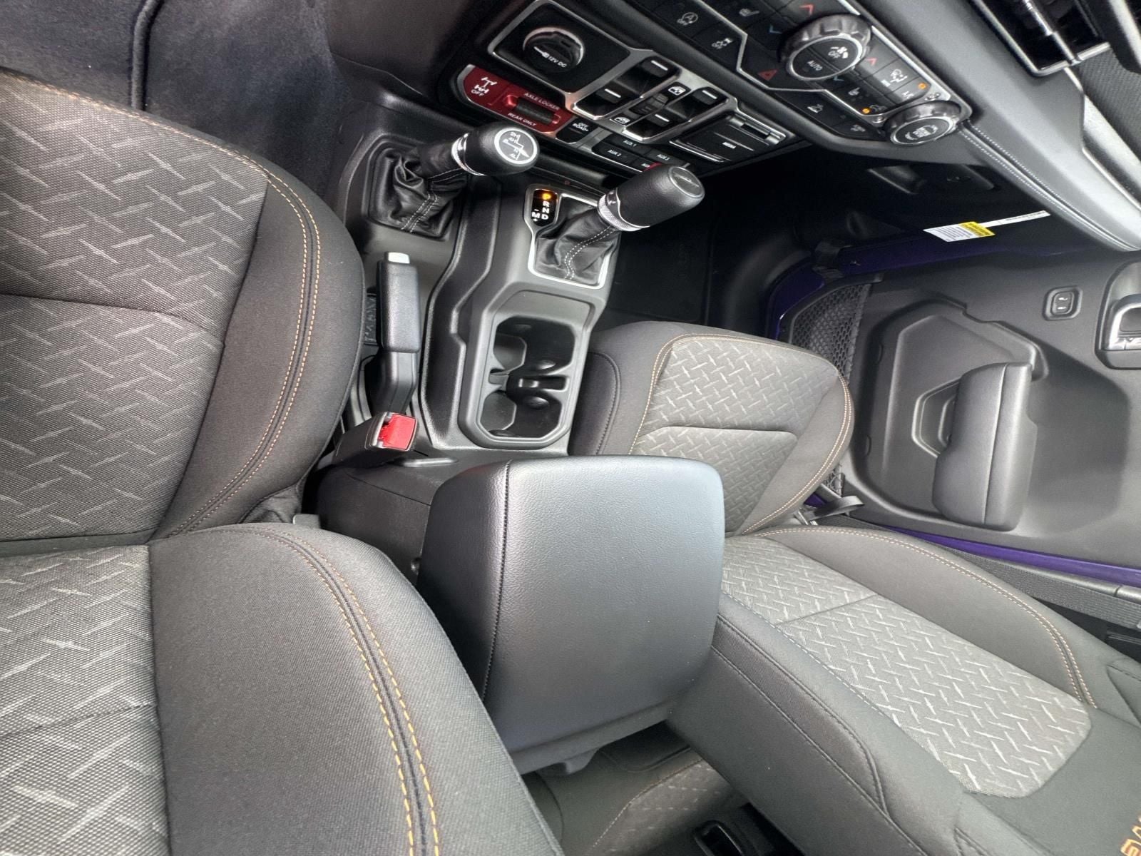 2026 Jeep Gladiator GLADIATOR MOJAVE 4X4