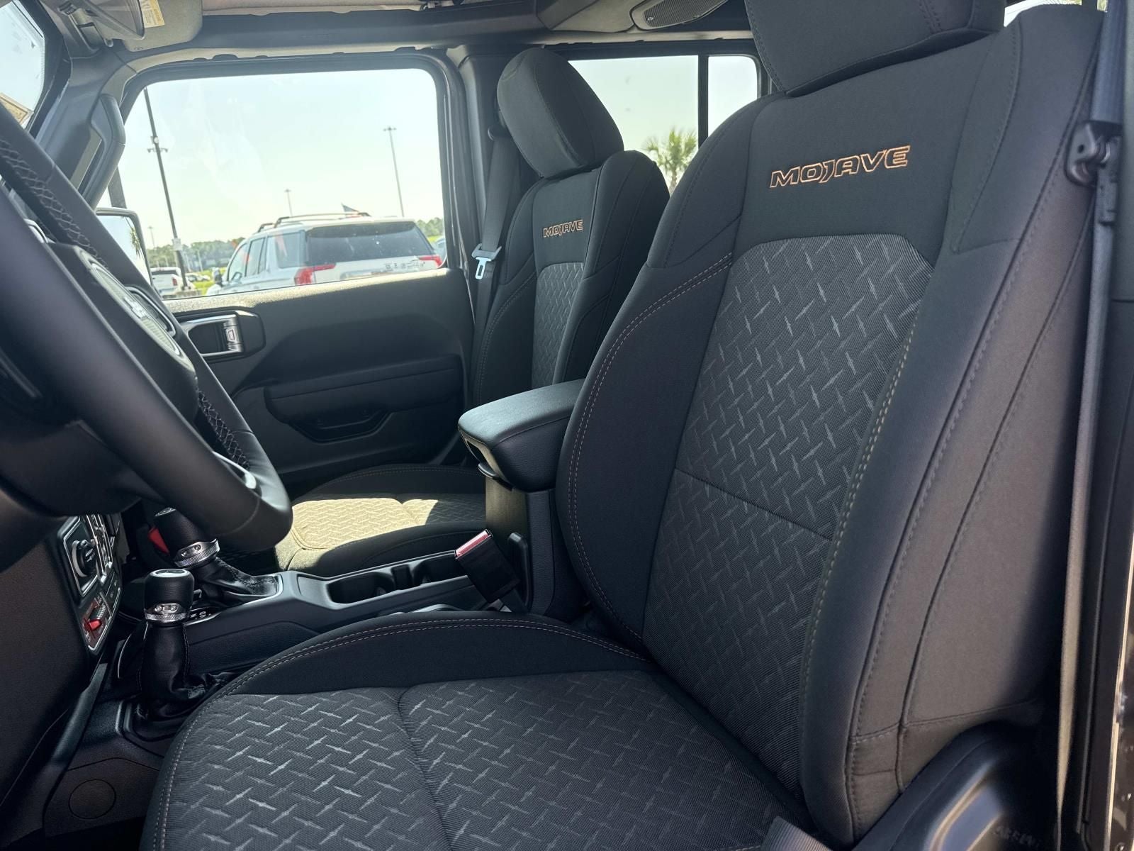 2026 Jeep Gladiator GLADIATOR MOJAVE 4X4
