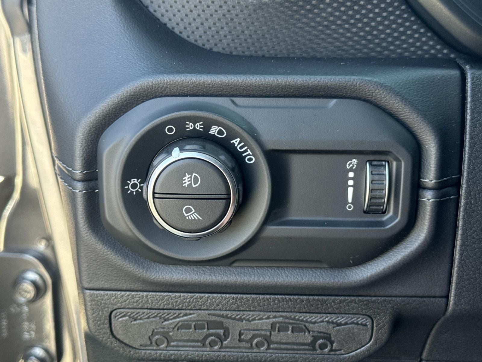 2026 Jeep Gladiator GLADIATOR MOJAVE 4X4