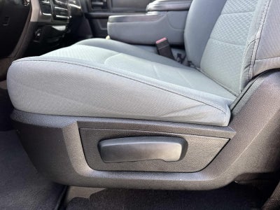 2019 RAM 1500 Classic Express Crew Cab 4x2 5'7' Box
