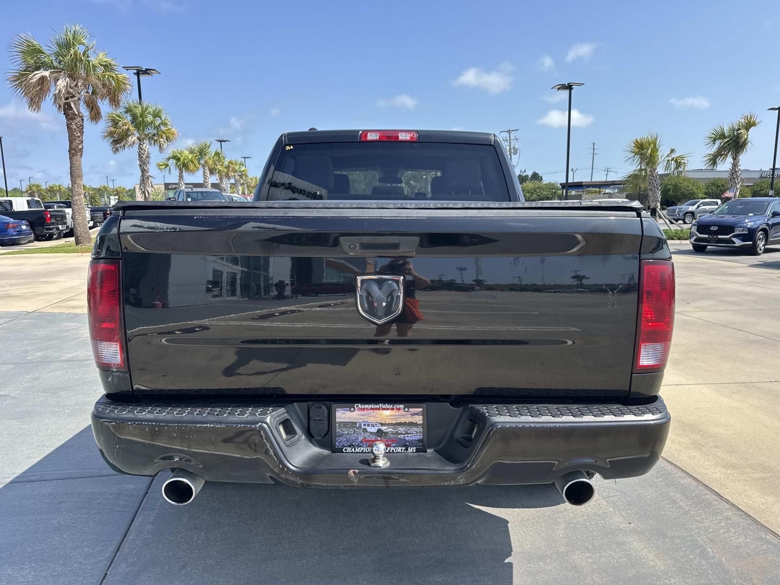 2019 RAM 1500 Classic Express Crew Cab 4x2 5'7' Box