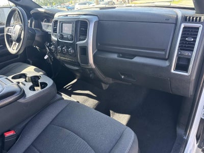 2024 RAM 1500 Classic Warlock Crew Cab 4x2 5'7' Box
