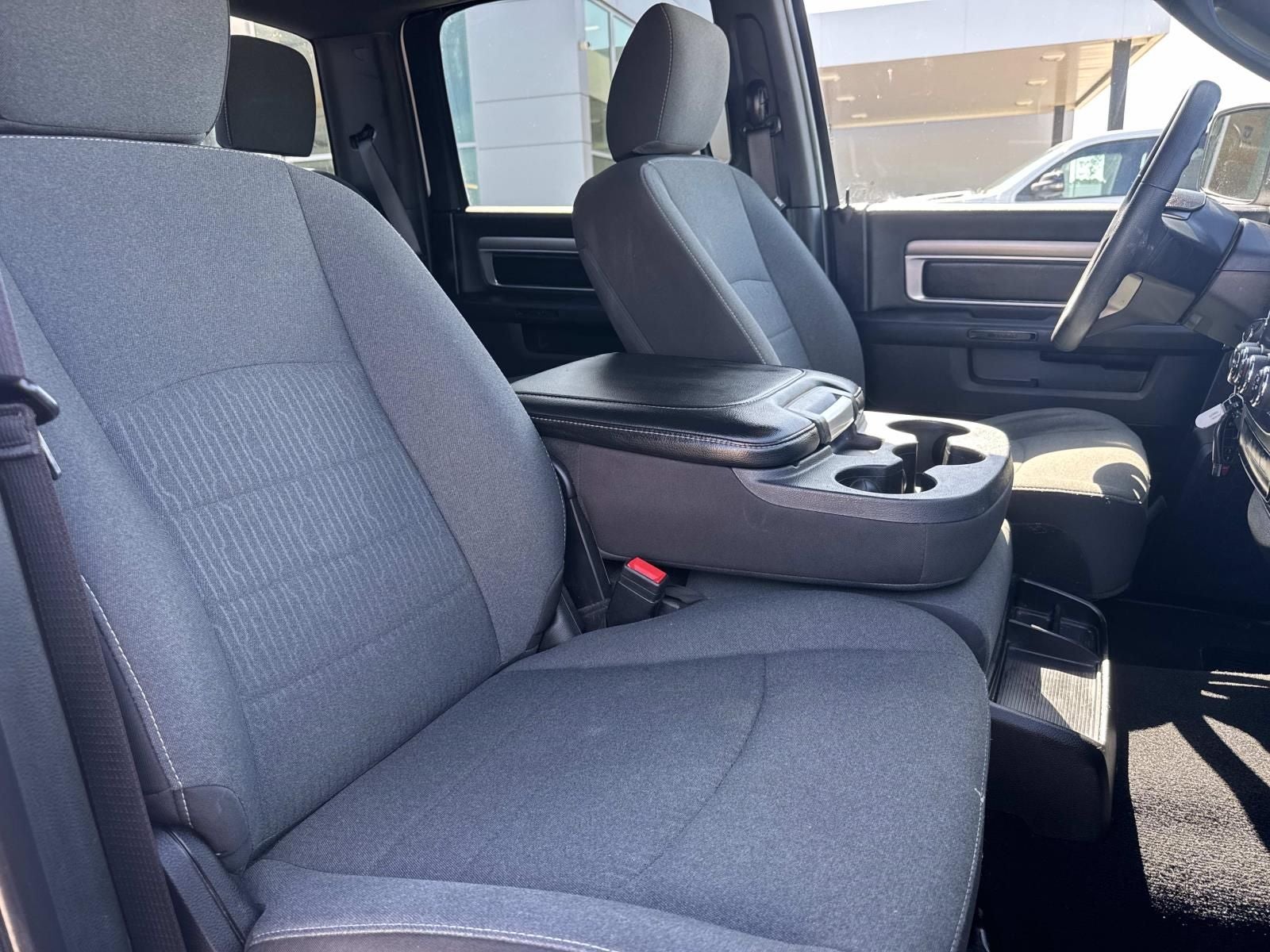 2024 RAM 1500 Classic Warlock Crew Cab 4x2 5'7' Box