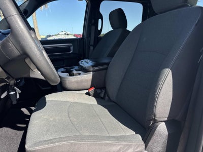 2024 RAM 1500 Classic Warlock Crew Cab 4x2 5'7' Box