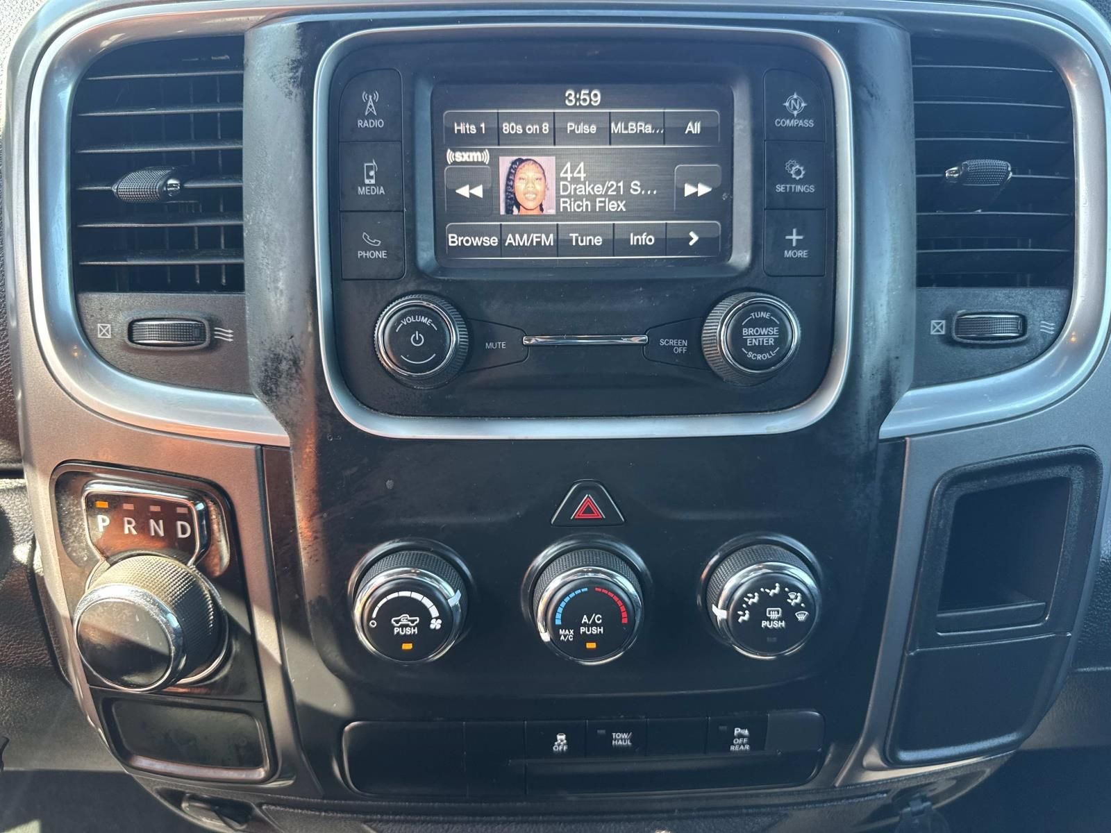 2024 RAM 1500 Classic Warlock Crew Cab 4x2 5'7' Box