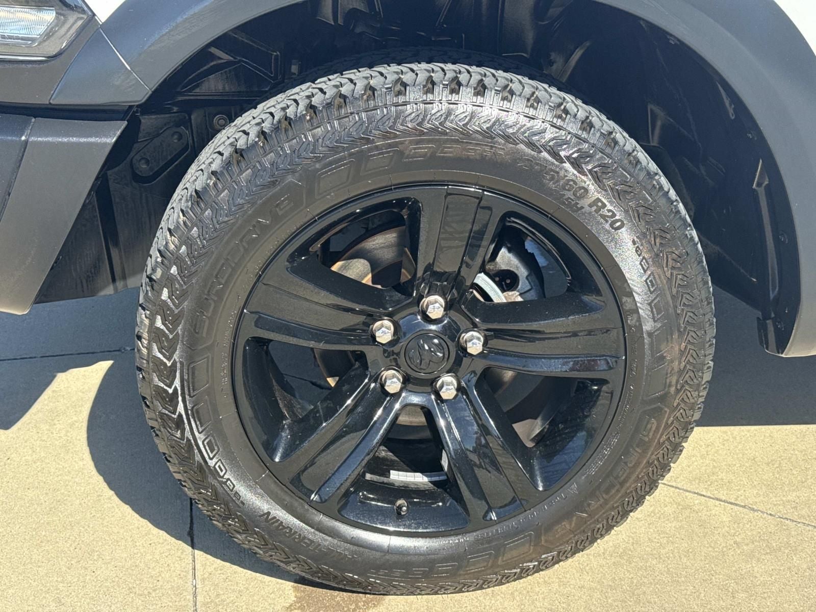 2024 RAM 1500 Classic Warlock Crew Cab 4x2 5'7' Box