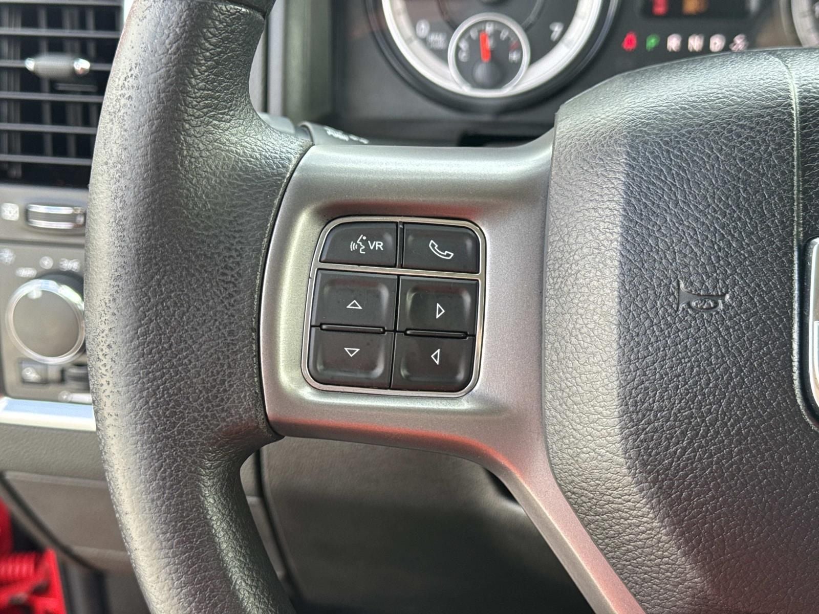 2022 RAM 1500 Classic SLT Crew Cab 4x4 5'7' Box