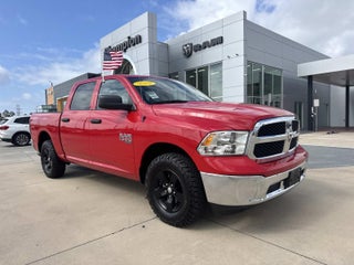 2022 RAM 1500 Classic SLT Crew Cab 4x4 5'7' Box