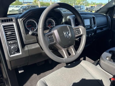 2024 RAM 1500 Classic Warlock Crew Cab 4x4 5'7' Box