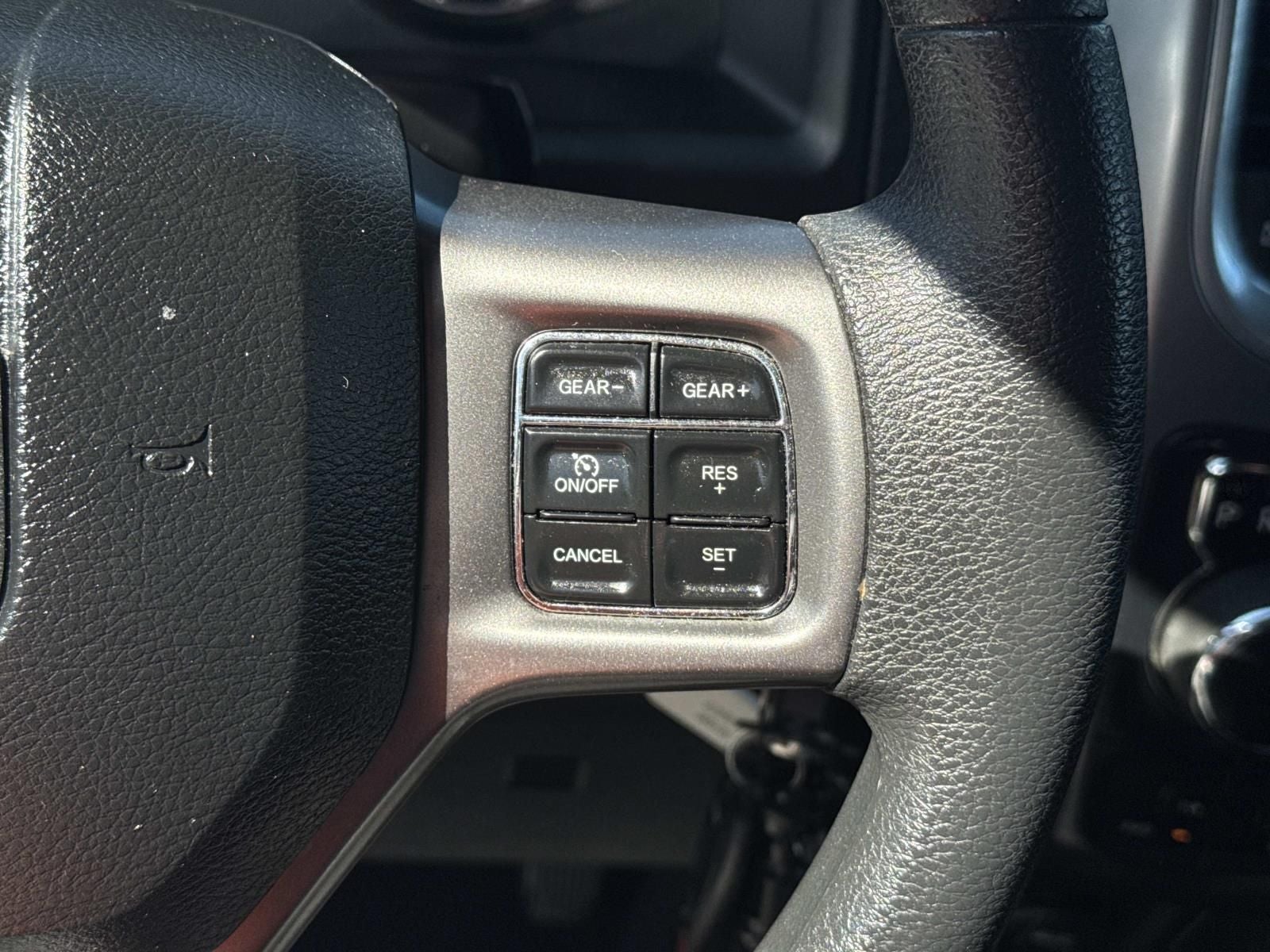 2024 RAM 1500 Classic Warlock Crew Cab 4x4 5'7' Box