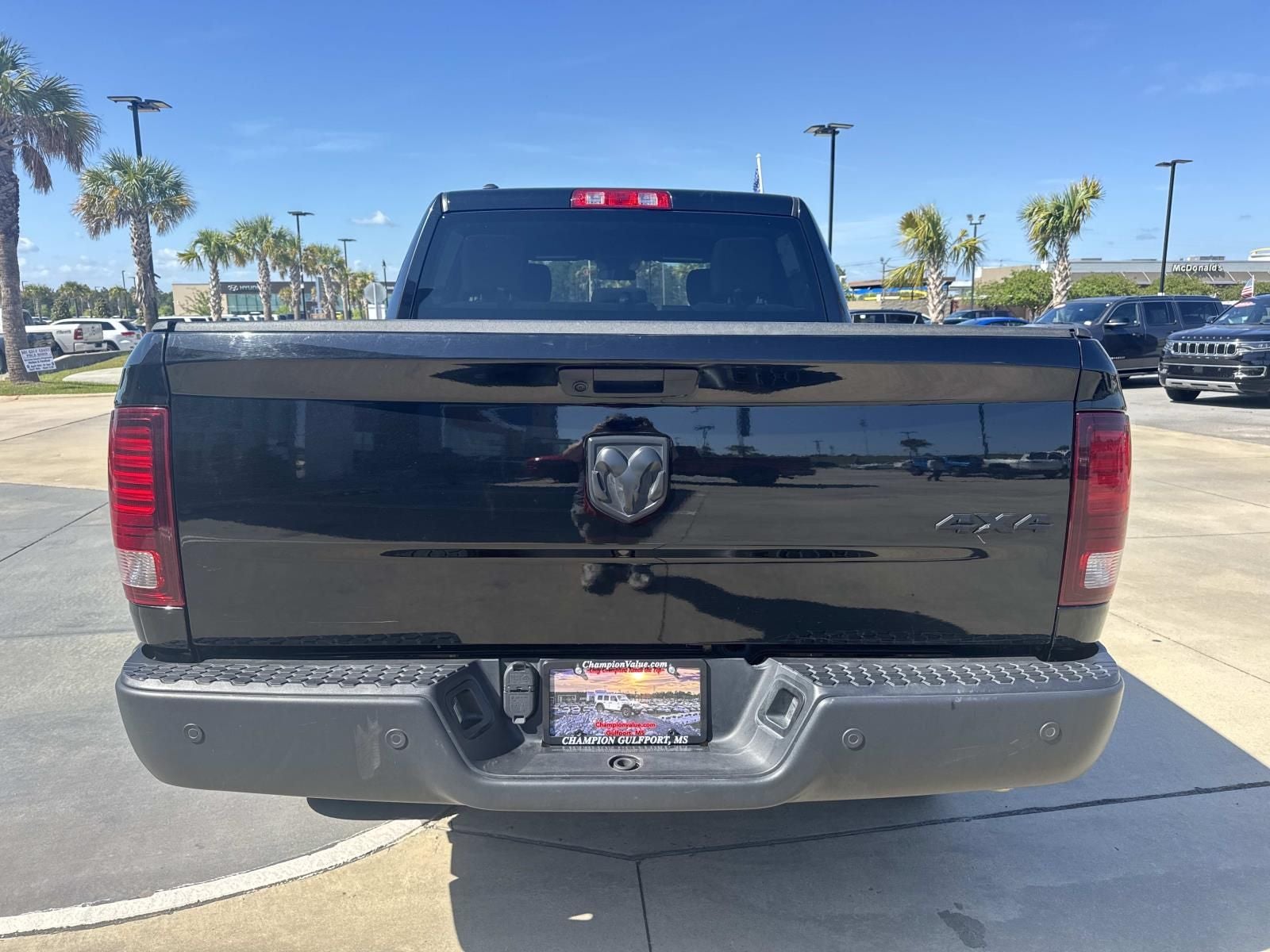 2024 RAM 1500 Classic Warlock Crew Cab 4x4 5'7' Box