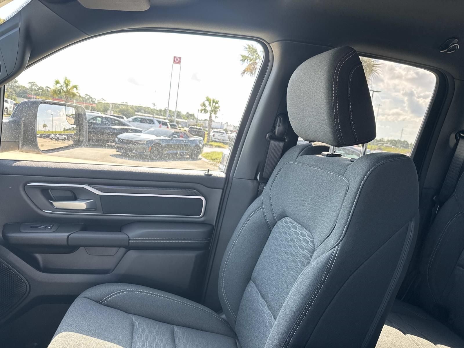 2026 RAM 1500 RAM 1500 BIG HORN QUAD CAB 4X2 6'4' BOX