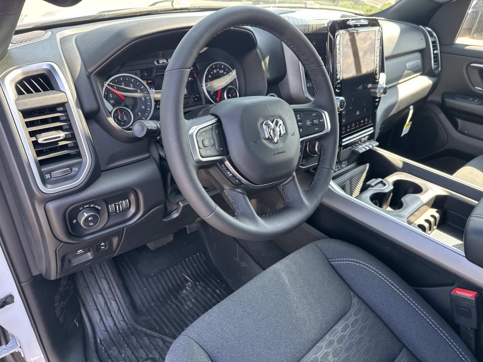 2026 RAM 1500 RAM 1500 BIG HORN QUAD CAB 4X2 6'4' BOX