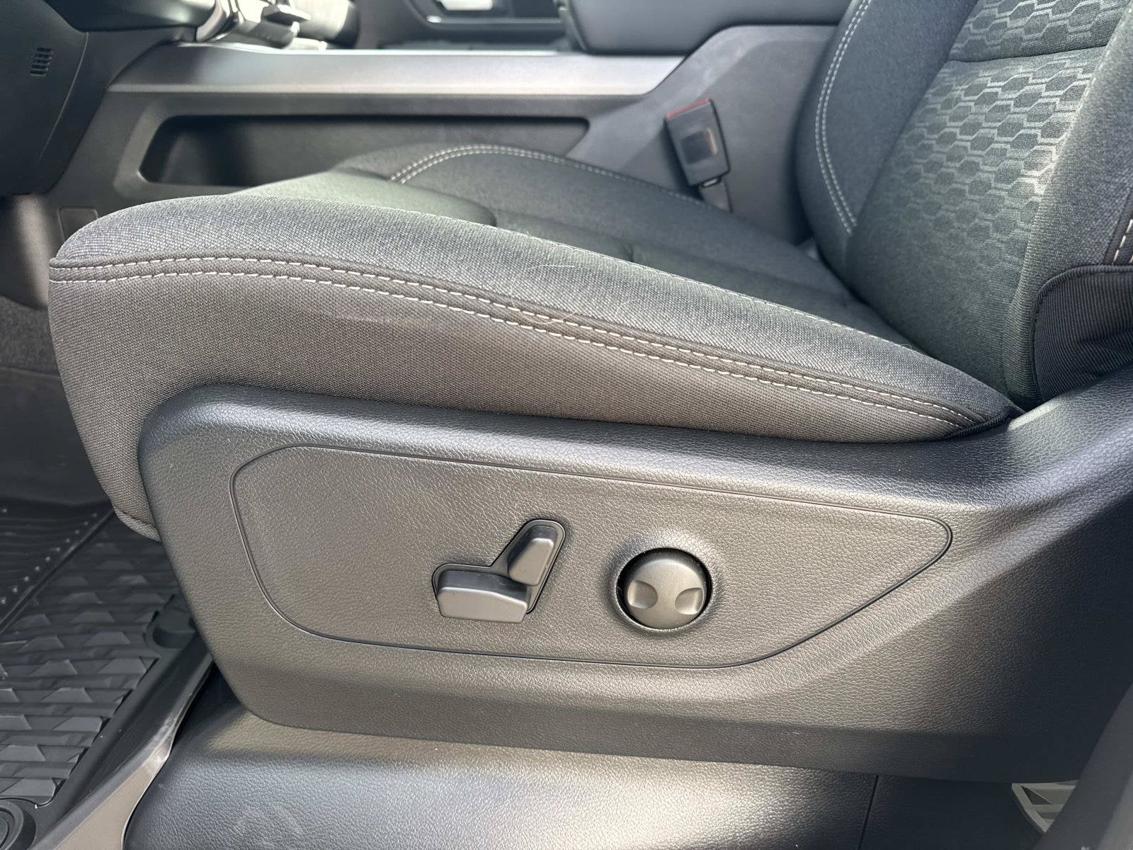 2027 RAM Ram 1500 RAM 1500 BIG HORN CREW CAB 4X2 5'7' BOX
