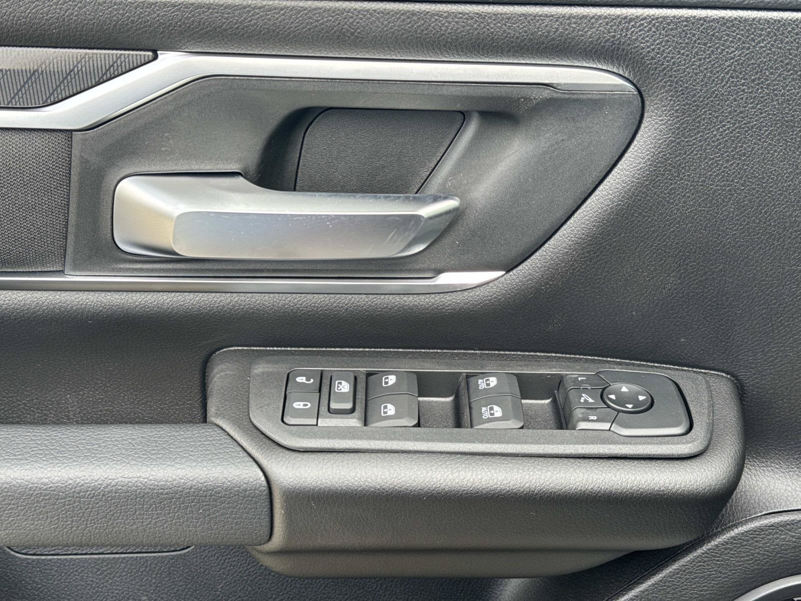 2027 RAM Ram 1500 RAM 1500 BIG HORN CREW CAB 4X2 5'7' BOX