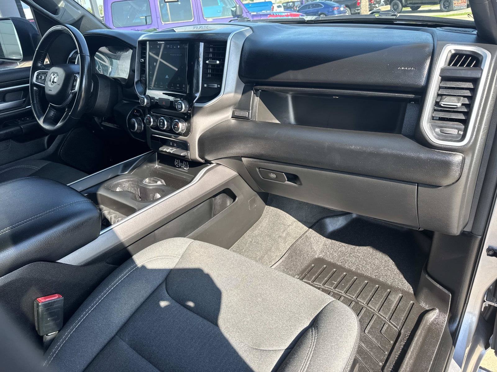 2022 RAM 1500 Big Horn Crew Cab 4x2 5'7' Box