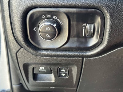 2022 RAM 1500 Big Horn Crew Cab 4x2 5'7' Box