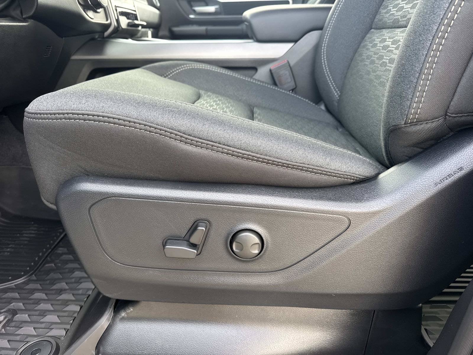 2027 RAM Ram 1500 RAM 1500 BIG HORN CREW CAB 4X2 5'7' BOX