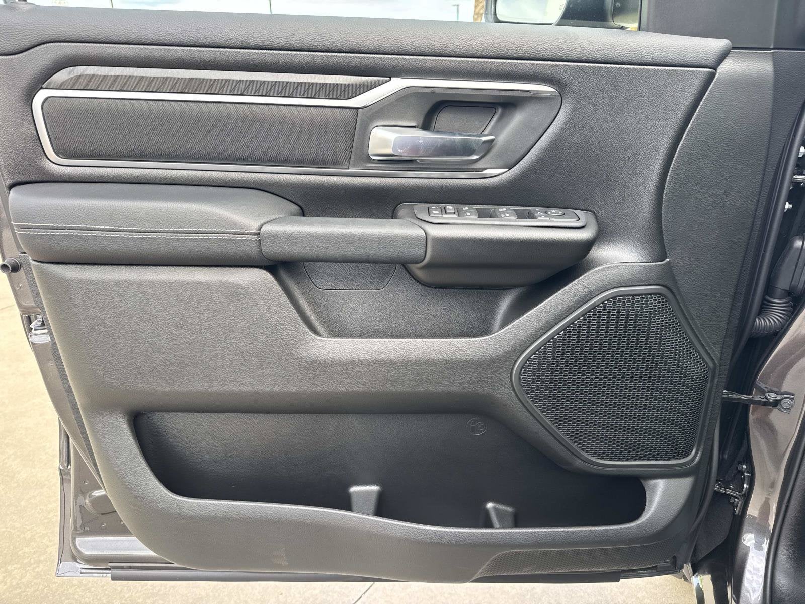 2027 RAM Ram 1500 RAM 1500 BIG HORN CREW CAB 4X2 5'7' BOX