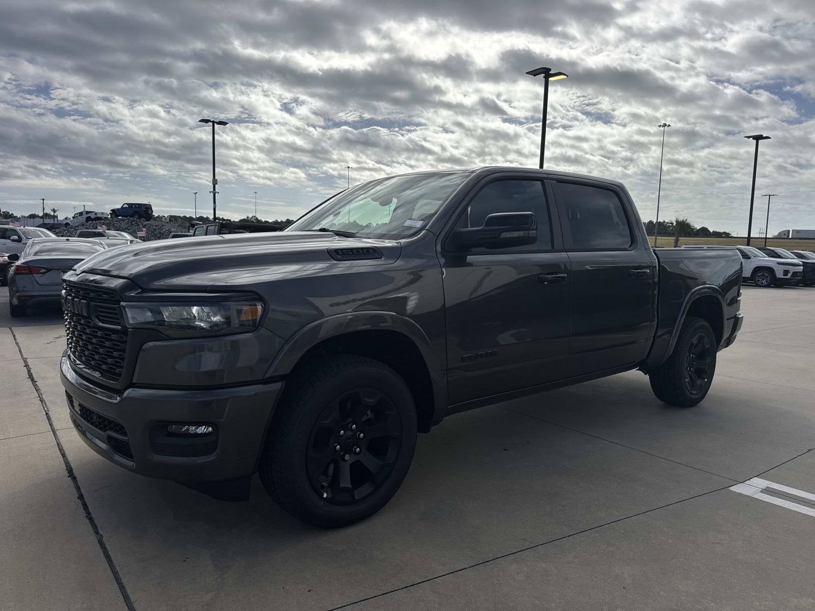 2027 RAM Ram 1500 RAM 1500 BIG HORN CREW CAB 4X2 5'7' BOX