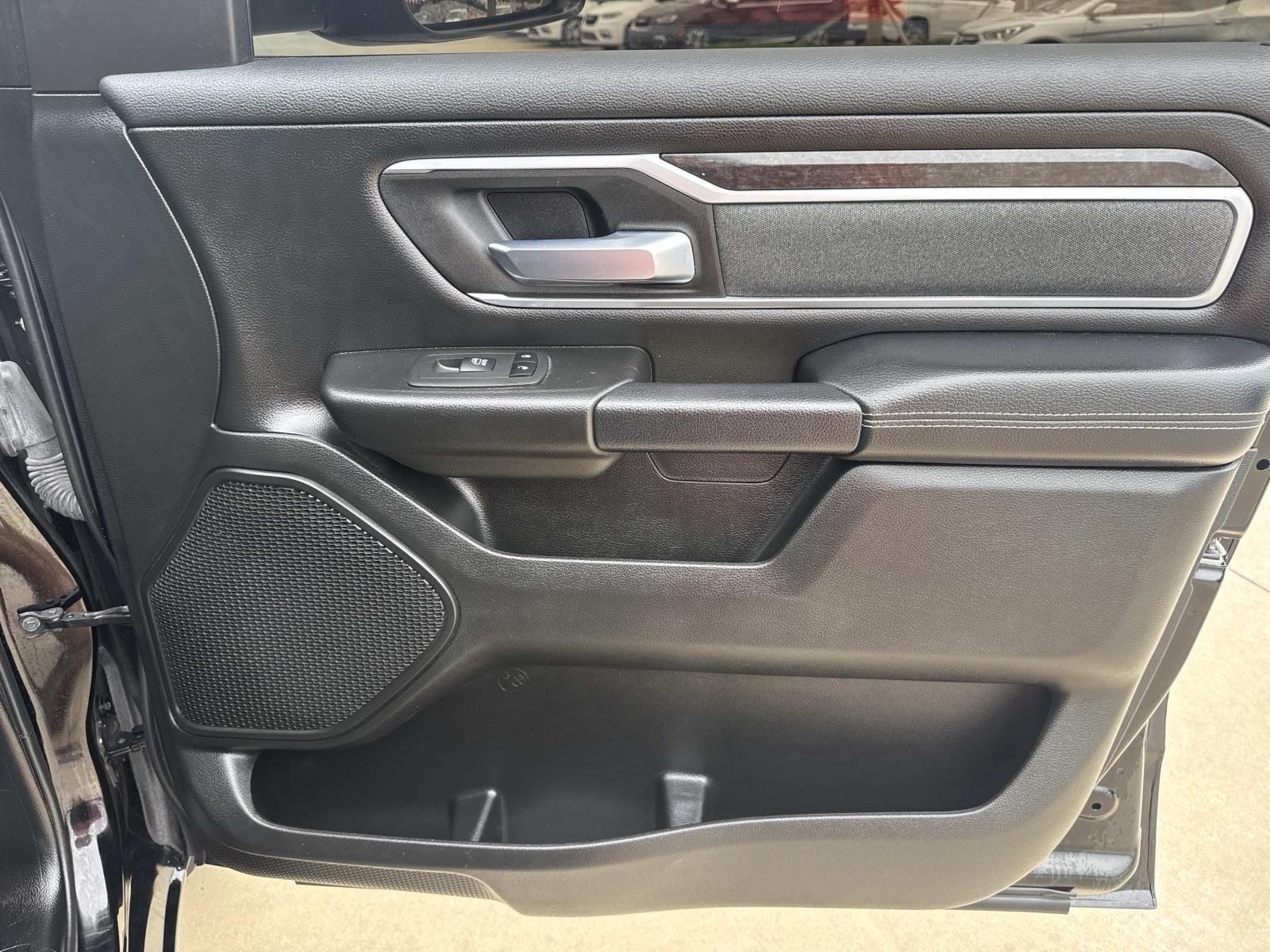 2022 RAM 1500 Big Horn Crew Cab 4x2 5'7' Box