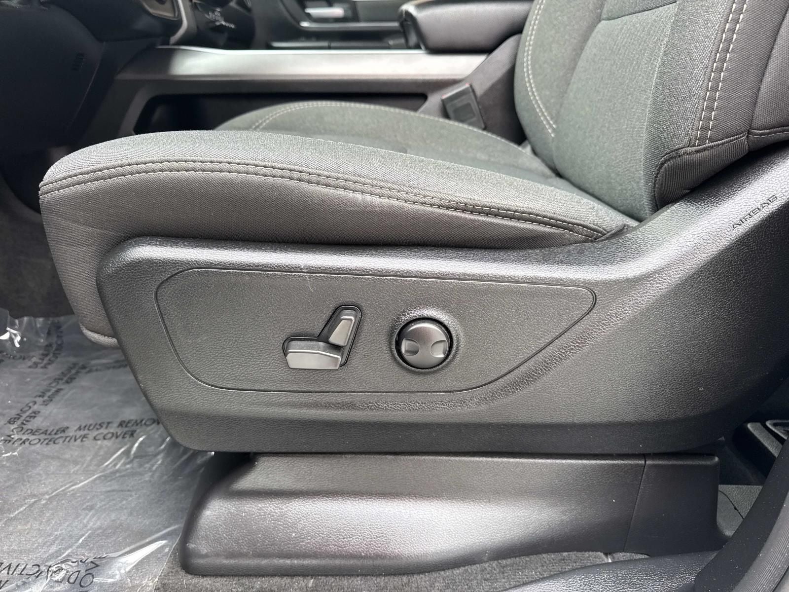 2022 RAM 1500 Big Horn Crew Cab 4x2 5'7' Box