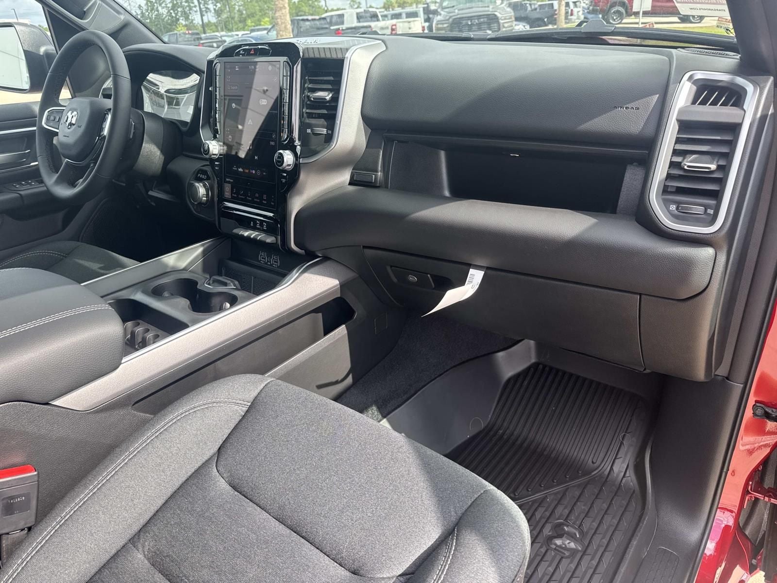 2026 RAM Ram 1500 RAM 1500 BIG HORN CREW CAB 4X2 5'7' BOX