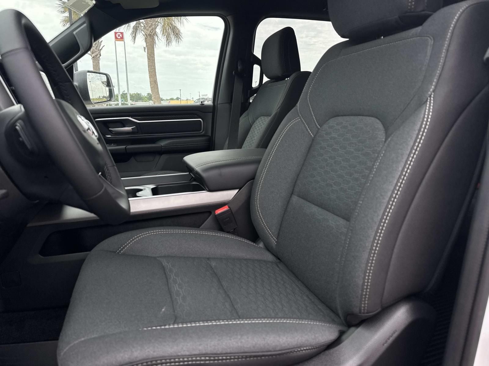 2026 RAM Ram 1500 RAM 1500 BIG HORN CREW CAB 4X2 5'7' BOX