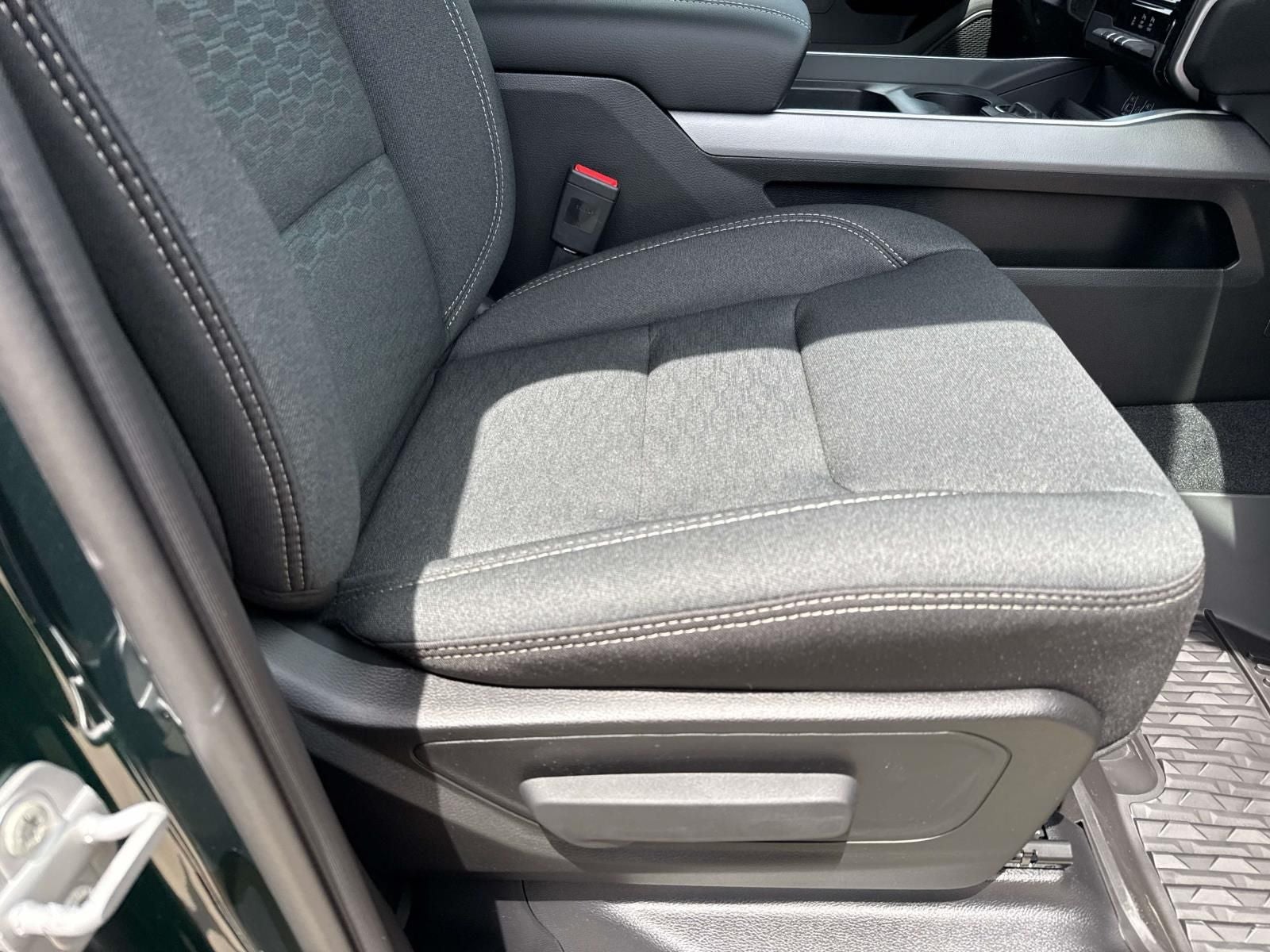 2026 RAM Ram 1500 RAM 1500 BIG HORN CREW CAB 4X2 5'7' BOX