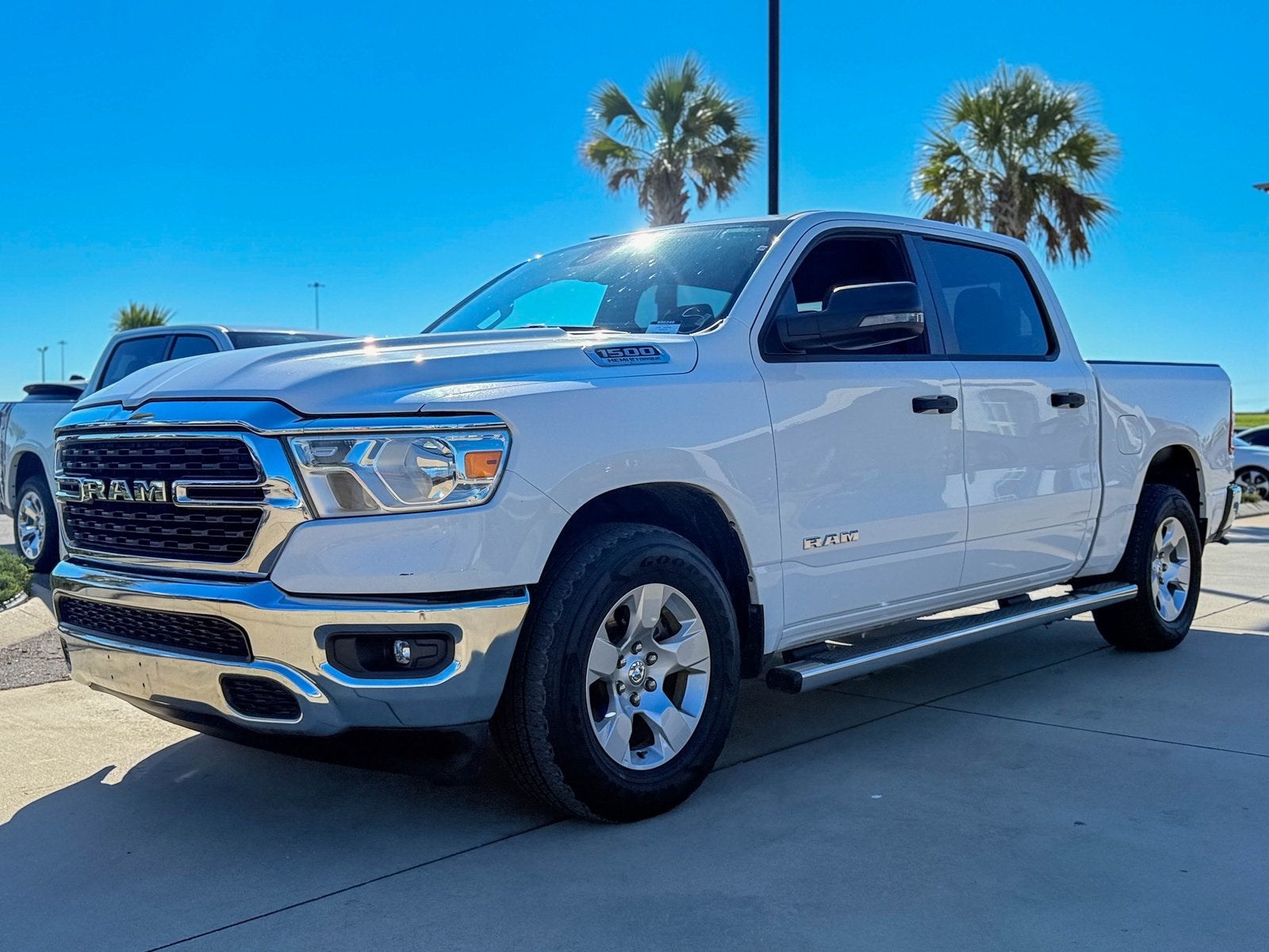 2023 RAM 1500 Big Horn Crew Cab 4x2 5'7' Box