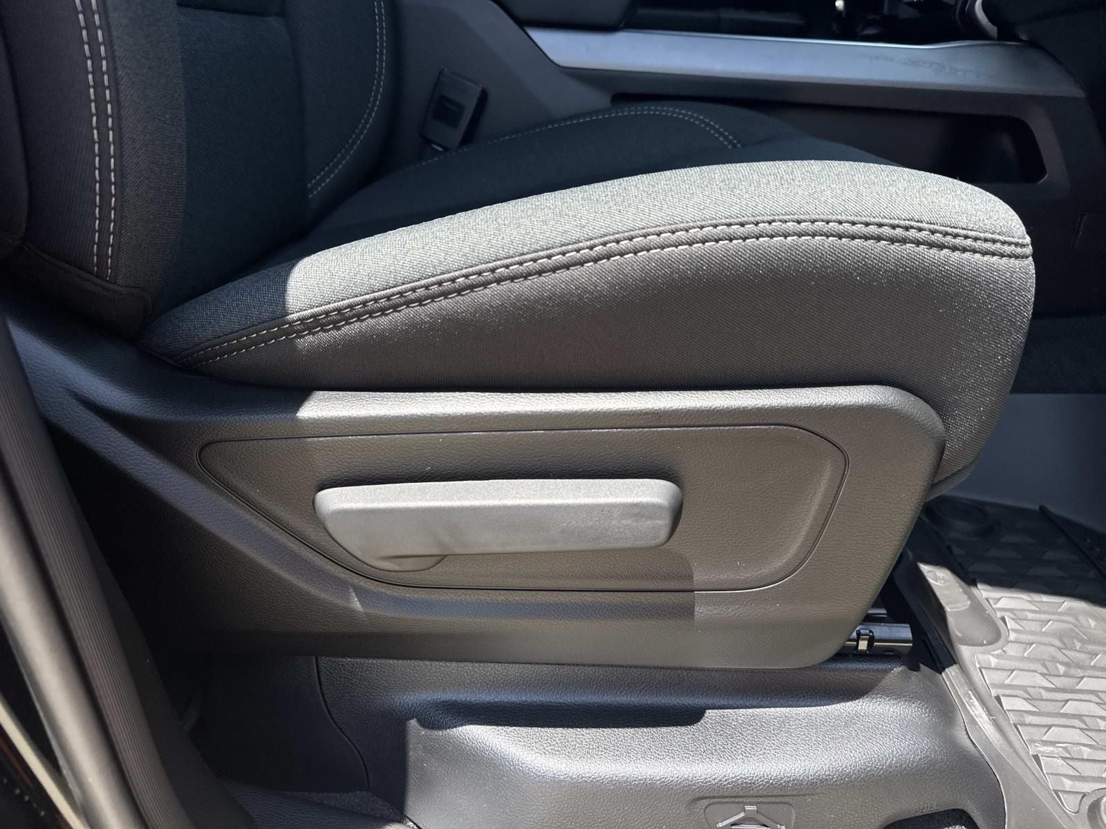 2026 RAM Ram 1500 RAM 1500 BIG HORN CREW CAB 4X2 5'7' BOX