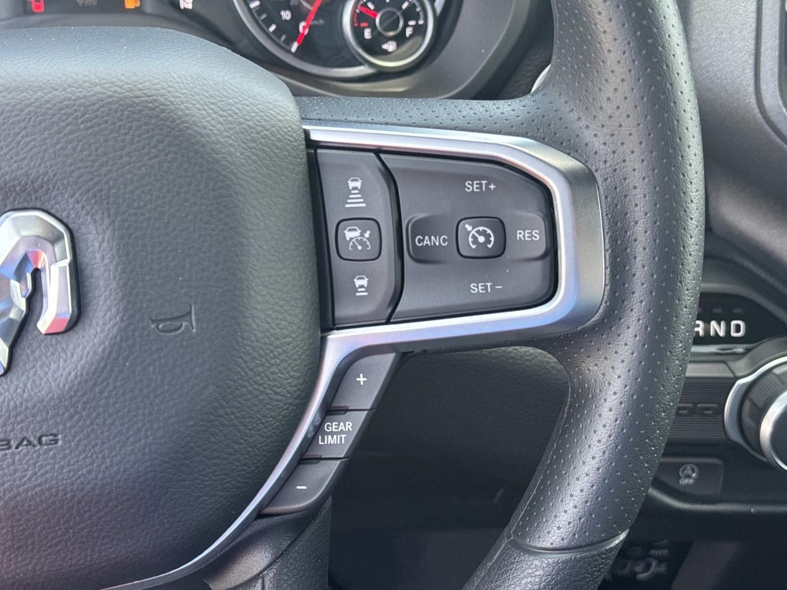 2026 RAM Ram 1500 RAM 1500 EXPRESS CREW CAB 4X2 5'7' BOX