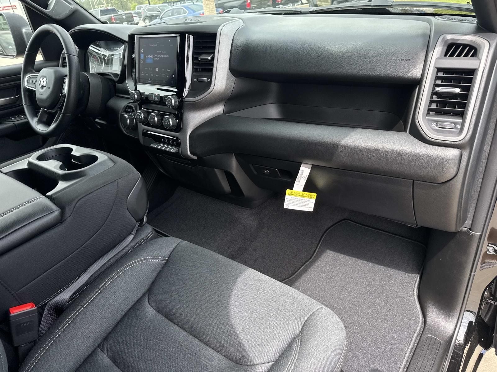 2026 RAM Ram 1500 RAM 1500 EXPRESS CREW CAB 4X2 5'7' BOX