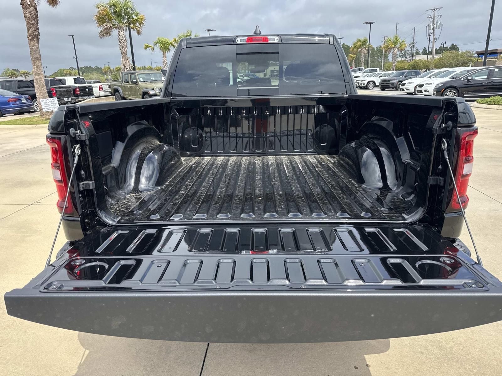 2026 RAM Ram 1500 RAM 1500 EXPRESS CREW CAB 4X2 5'7' BOX