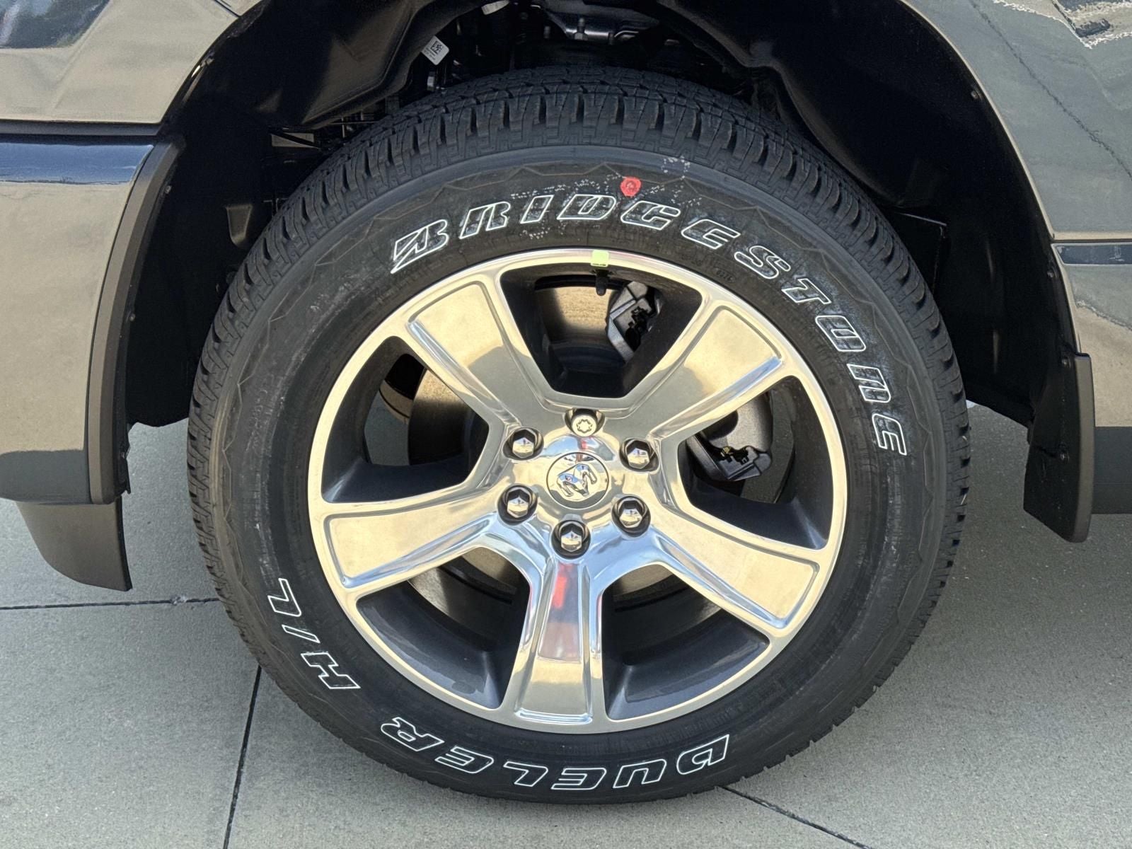 2026 RAM Ram 1500 RAM 1500 EXPRESS CREW CAB 4X2 5'7' BOX
