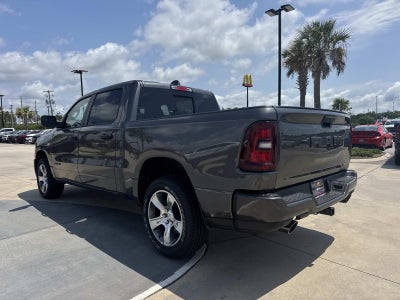 2026 RAM Ram 1500 RAM 1500 EXPRESS CREW CAB 4X2 5'7' BOX