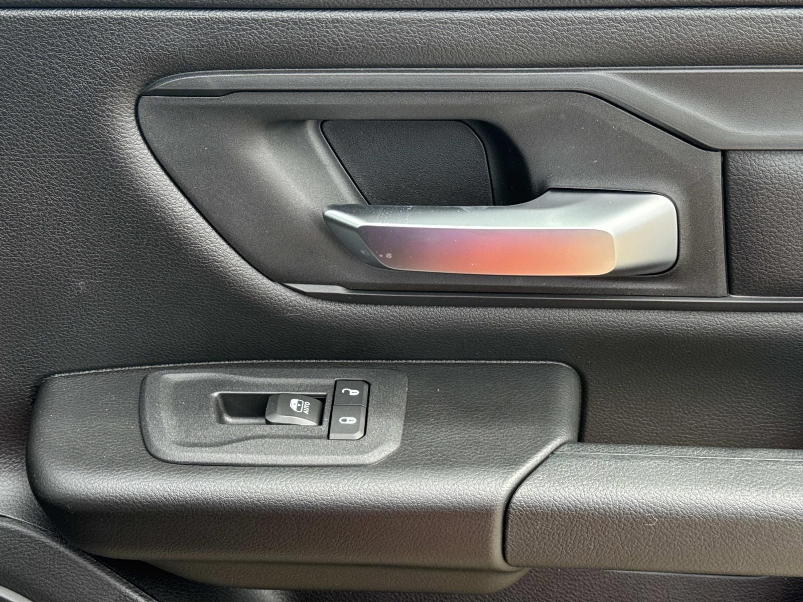 2026 RAM Ram 1500 RAM 1500 EXPRESS CREW CAB 4X2 5'7' BOX