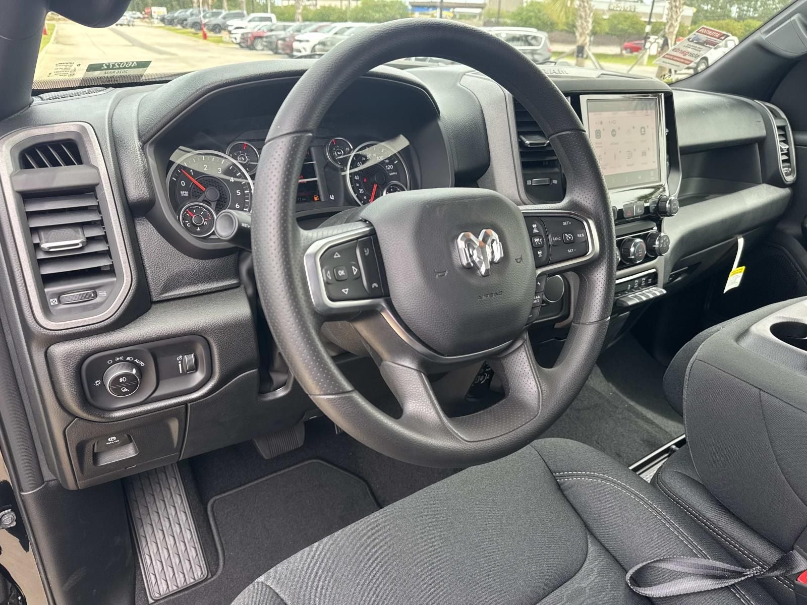 2026 RAM Ram 1500 RAM 1500 EXPRESS CREW CAB 4X2 5'7' BOX