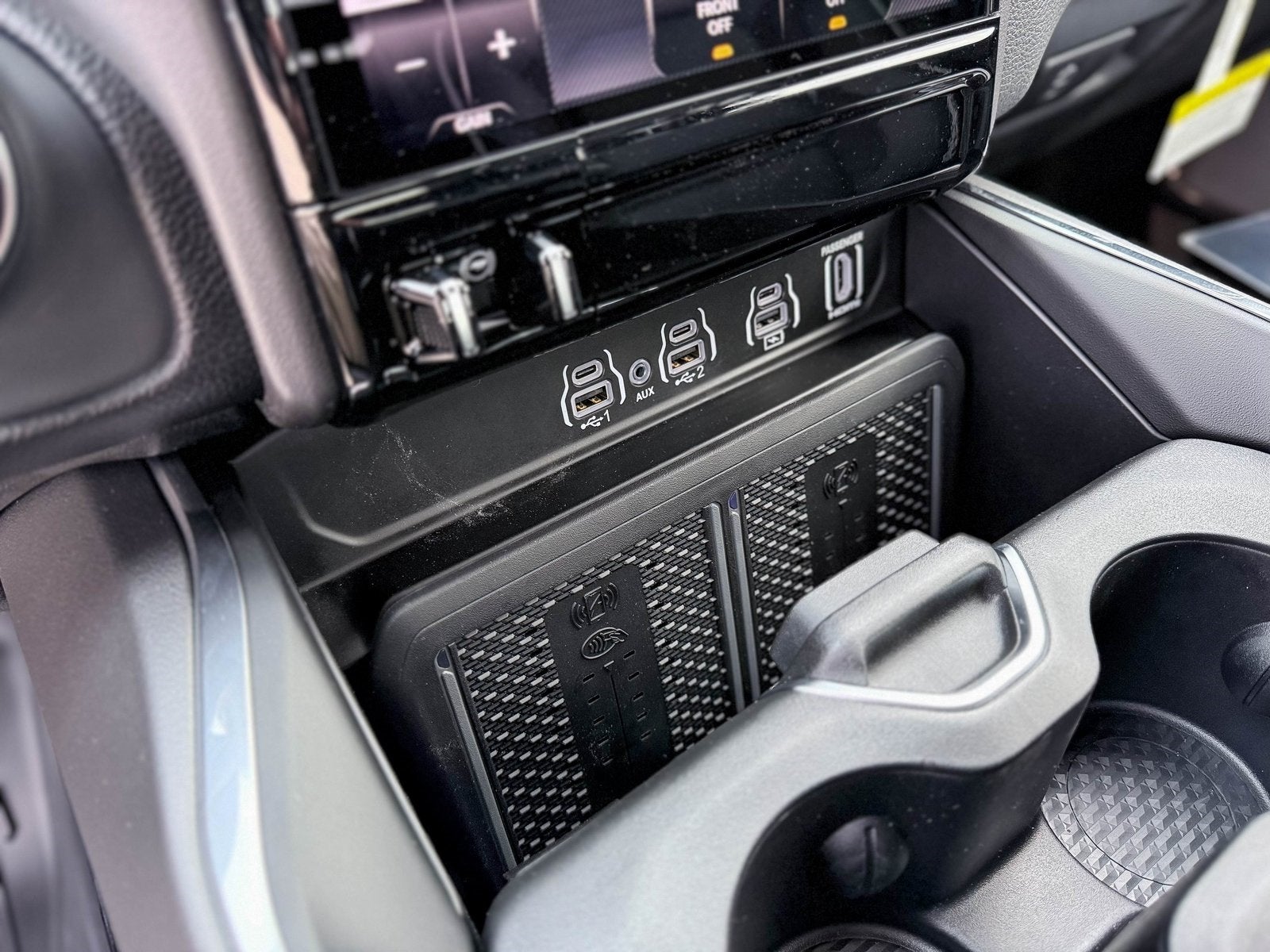 2026 RAM Ram 1500 RAM 1500 LARAMIE CREW CAB 4X2 5'7' BOX