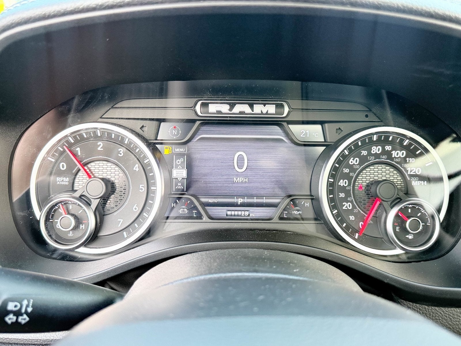 2026 RAM Ram 1500 RAM 1500 LARAMIE CREW CAB 4X2 5'7' BOX