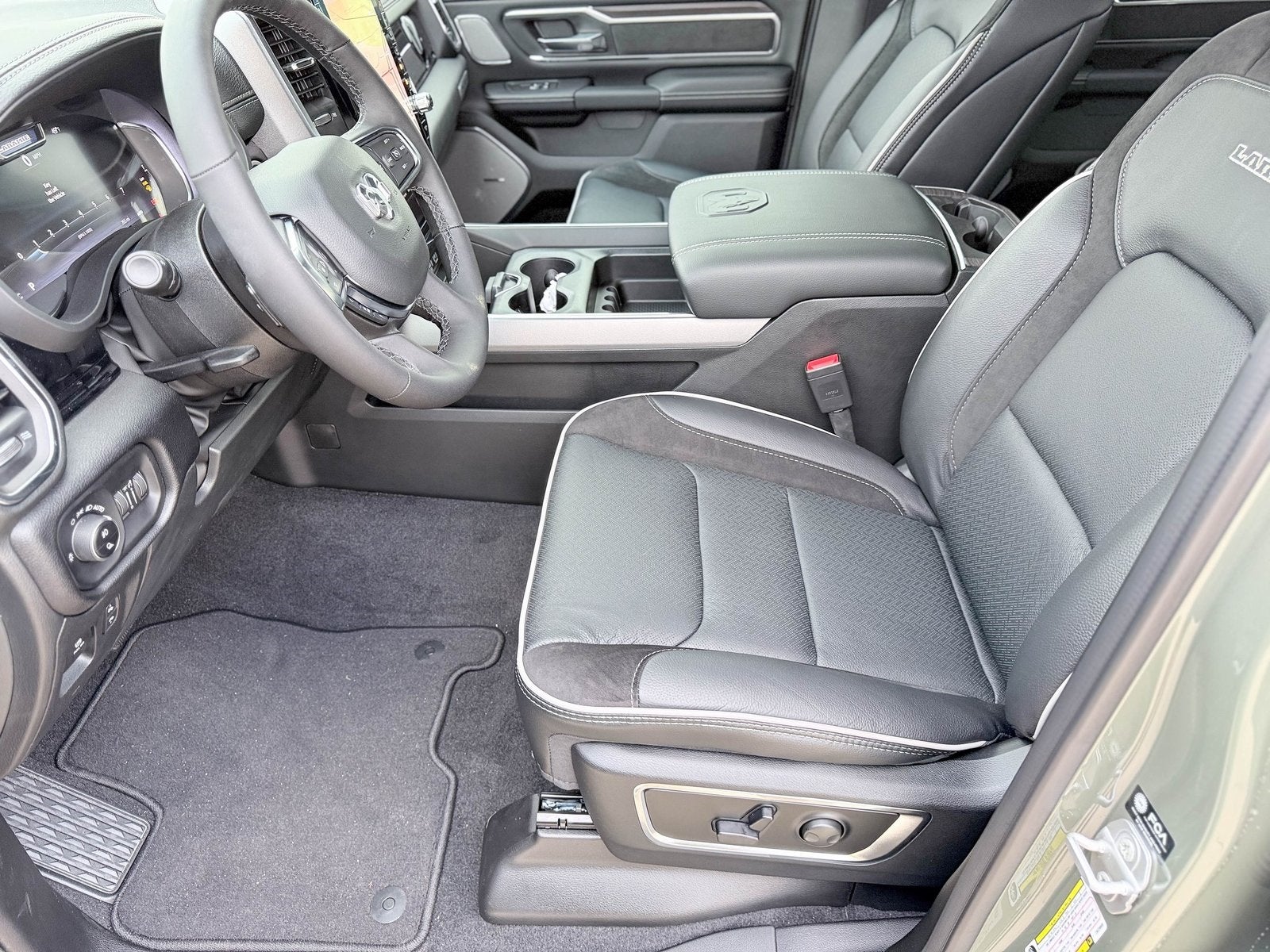 2026 RAM Ram 1500 RAM 1500 LARAMIE CREW CAB 4X2 5'7' BOX