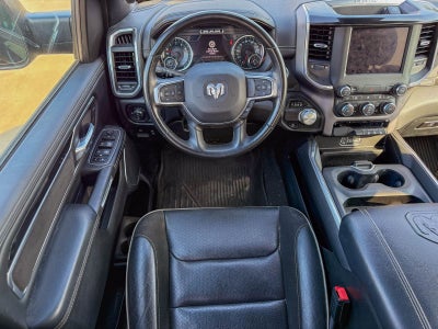 2022 RAM 1500 Laramie Crew Cab 4x2 5'7' Box