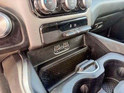 2024 RAM 1500 Laramie Crew Cab 4x2 5'7' Box