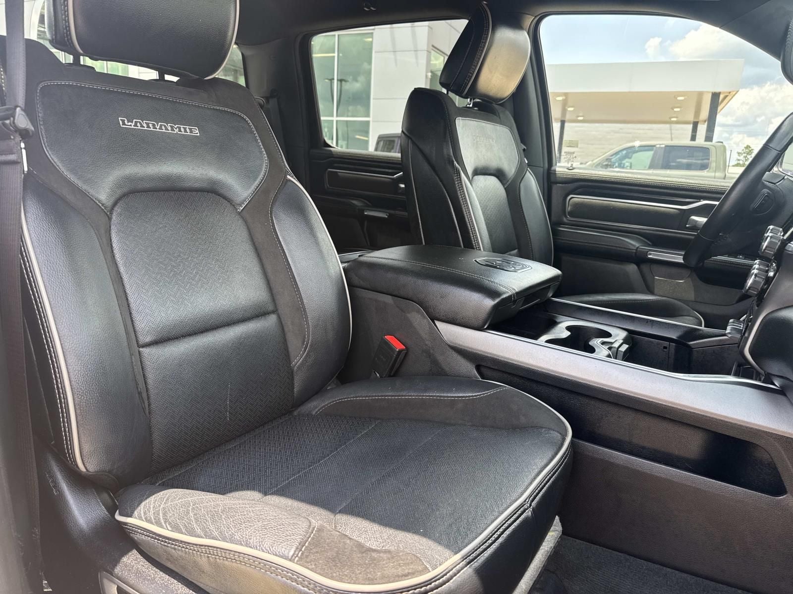 2024 RAM 1500 Laramie Crew Cab 4x2 5'7' Box